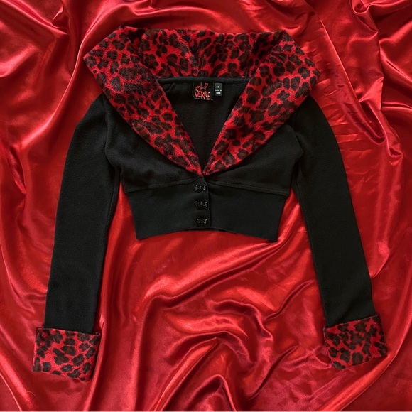 SOLD - Picture 1 of 3